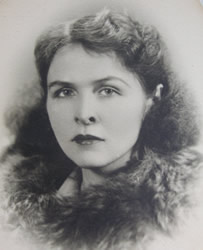 Irena Illakowicz, Narodowe Sily Zbrojne - Assasinated in 1943