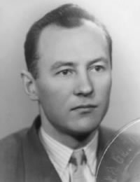 Miroslaw Milewski, General, Polish Secret Police, the UB